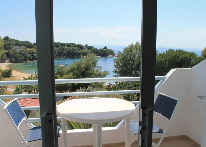 Kolios Seaside Apartments